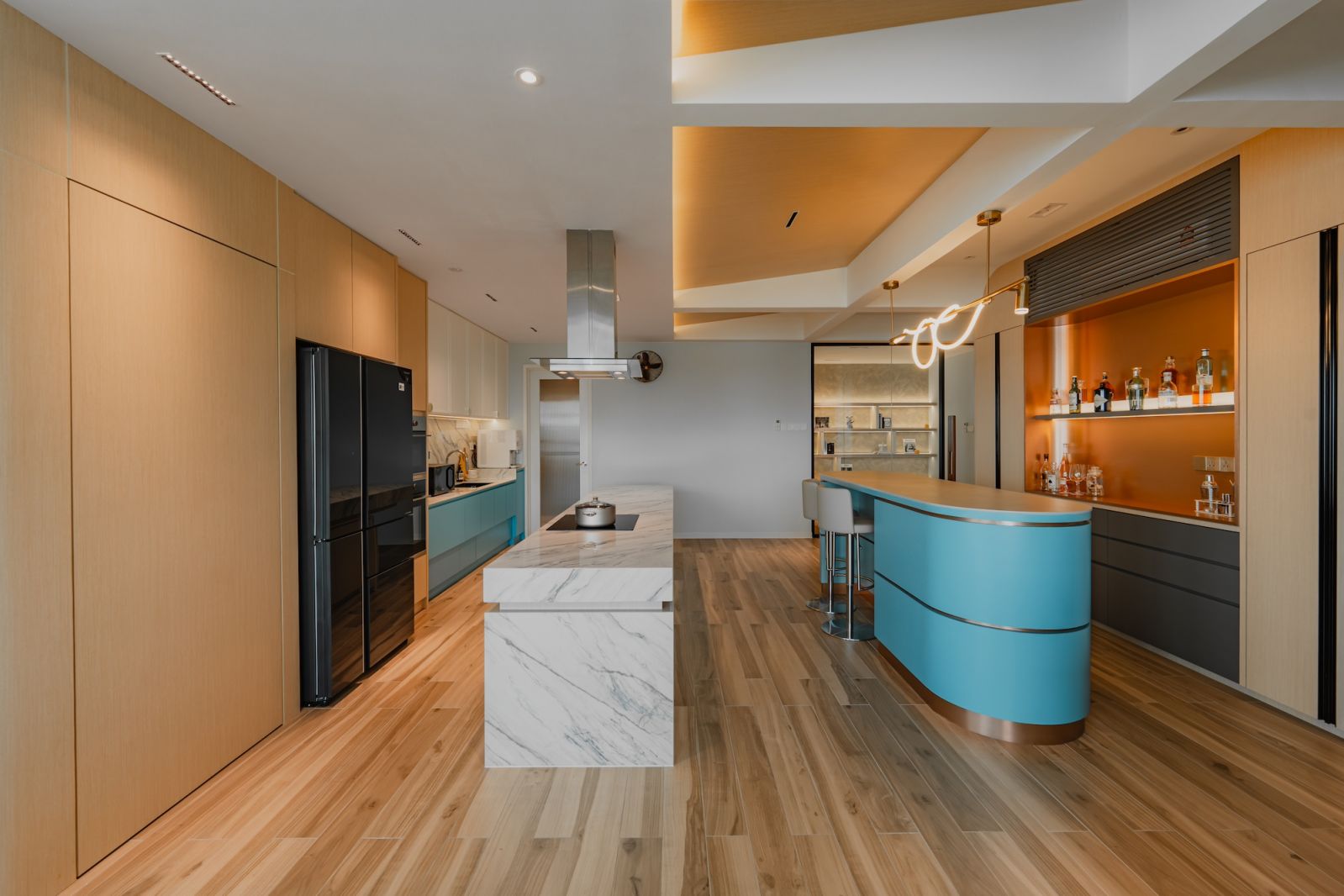 Soothing colours punctuated with turquoise
