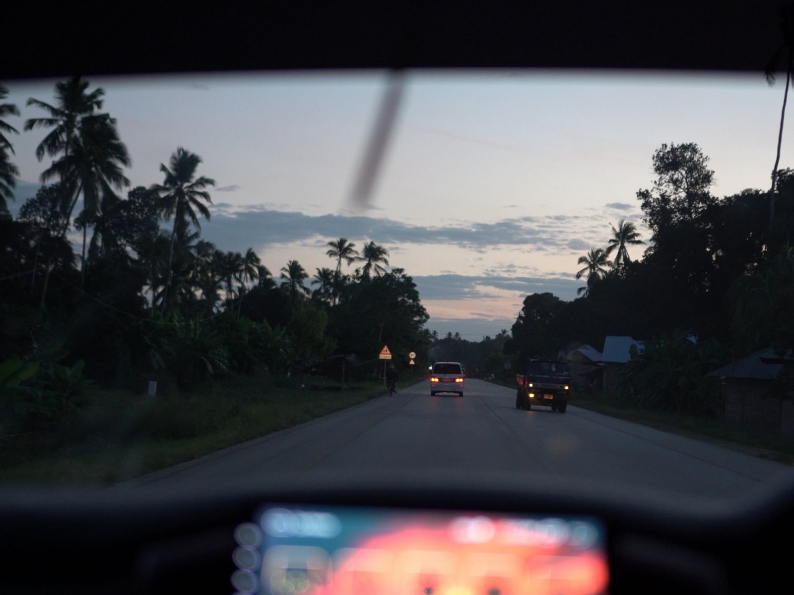 Gary Zhexi Zhang’s ‘The Tourist’ (2023), single-channel 4K video, 24 minutes and 58 seconds loop (Photo: Gary Zhexi Zhang)
