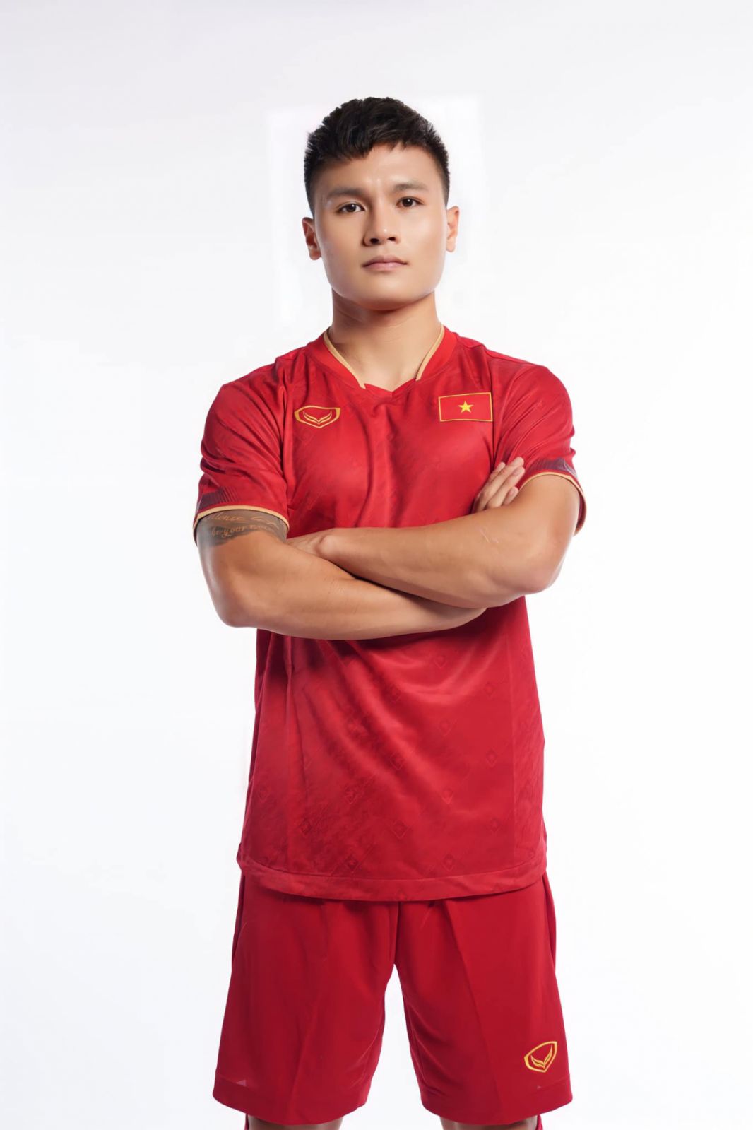quang-hai-profile
