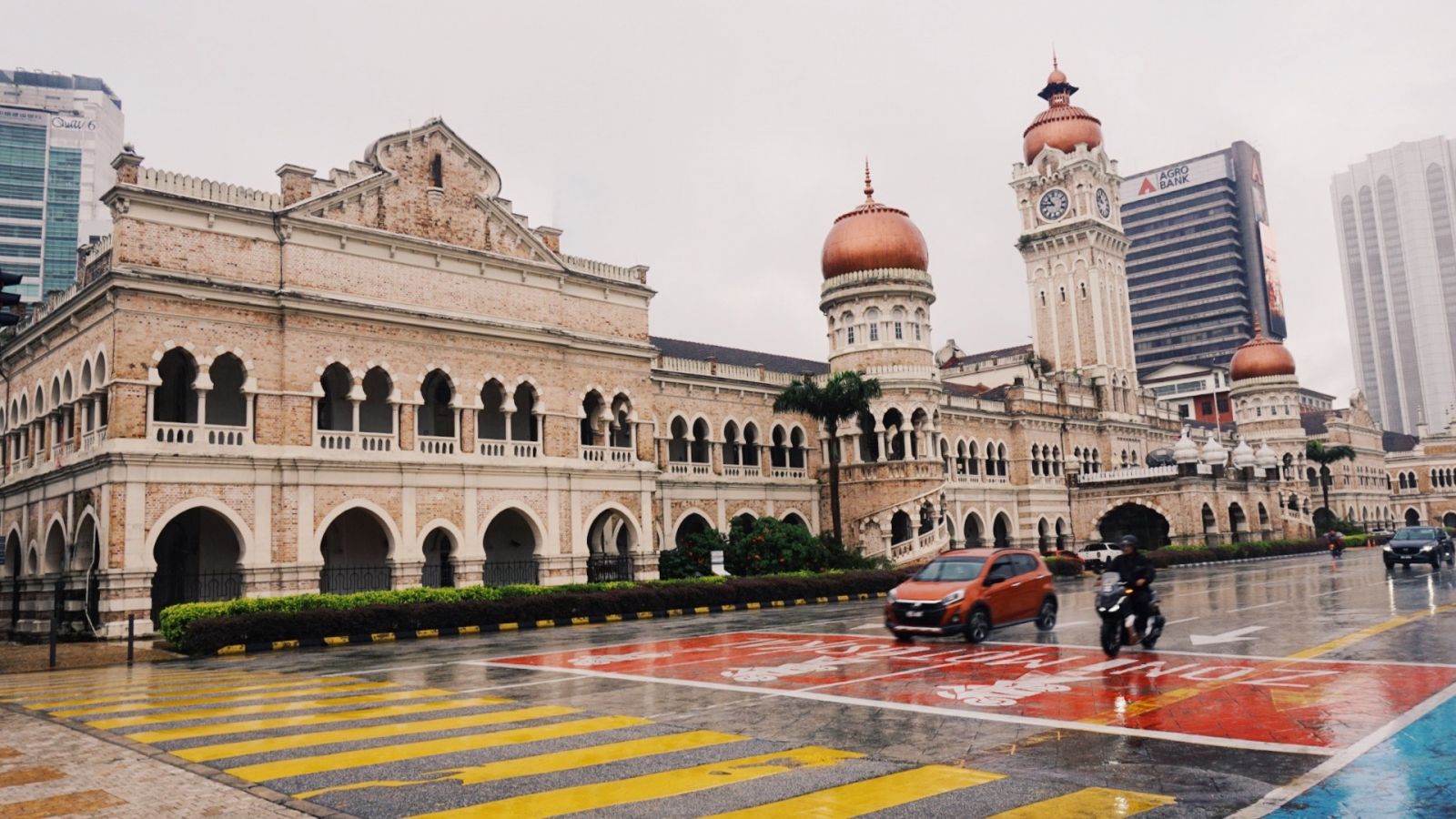 The Sultan Abdul Samad Building in Merdeka Square, Kuala Lumpur, Malaysia originally housed the offices of the British colonial administration (Photo: Jove Moya)