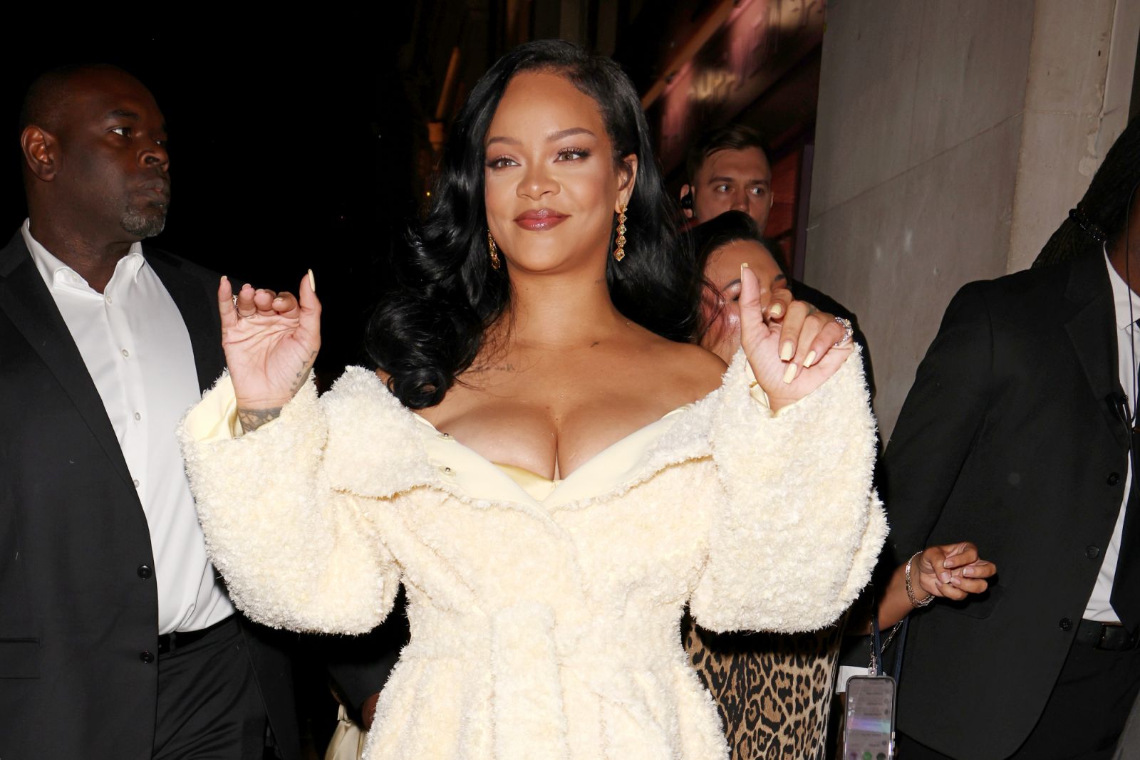 LONDON, ENGLAND - SEPTEMBER 16: Rihanna arriving at Selfridges for her Fenty Hair launch party on September 16, 2024 in London, England. (Photo by Neil Mockford/GC Images)