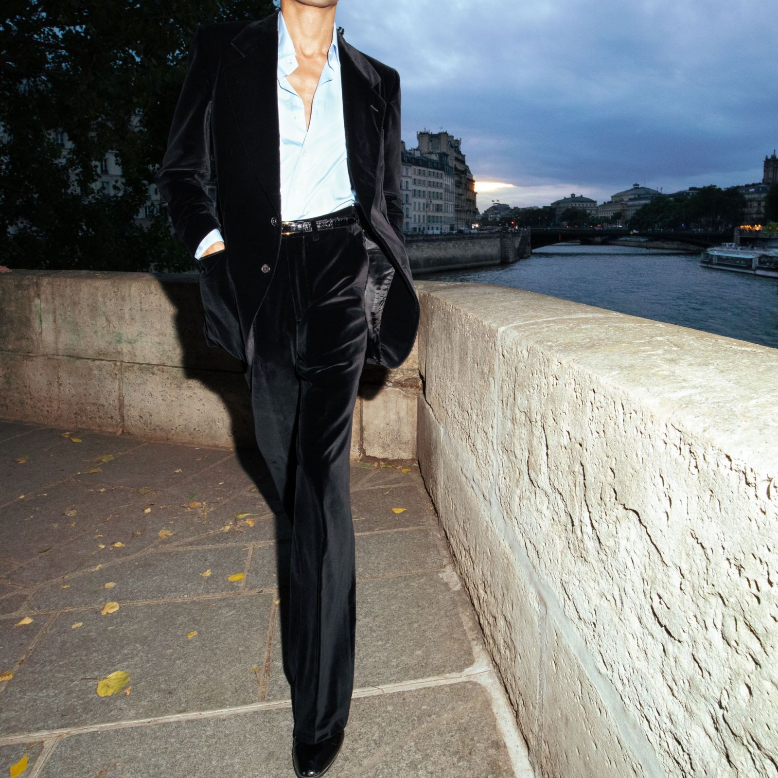 SHE Tokyo Gaia いく velvet black 