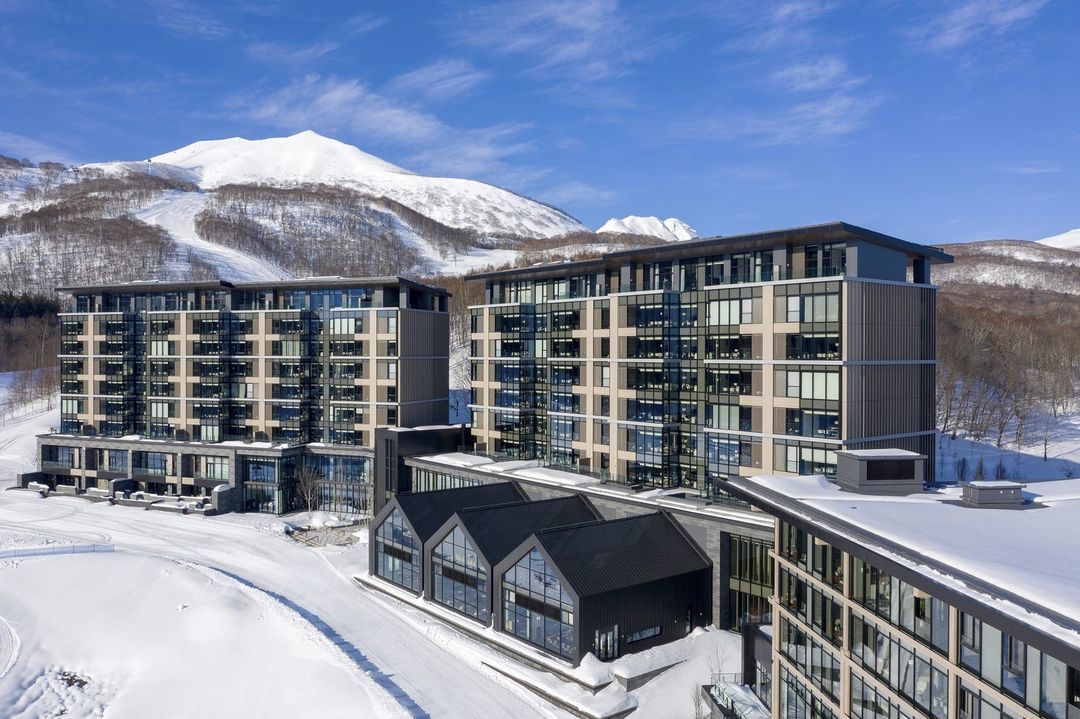 (Photo: Instagram / @parkhyattniseko)