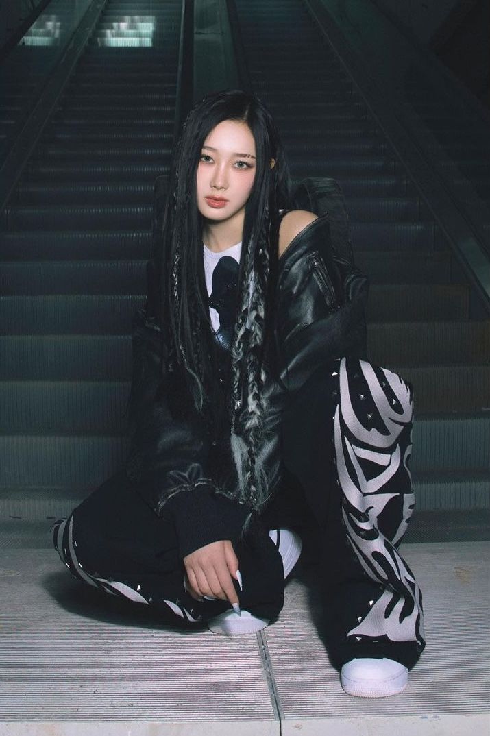 aespa Giselle for ‘Armageddon’ promotions (Photo: Instagram / @aespa_official)