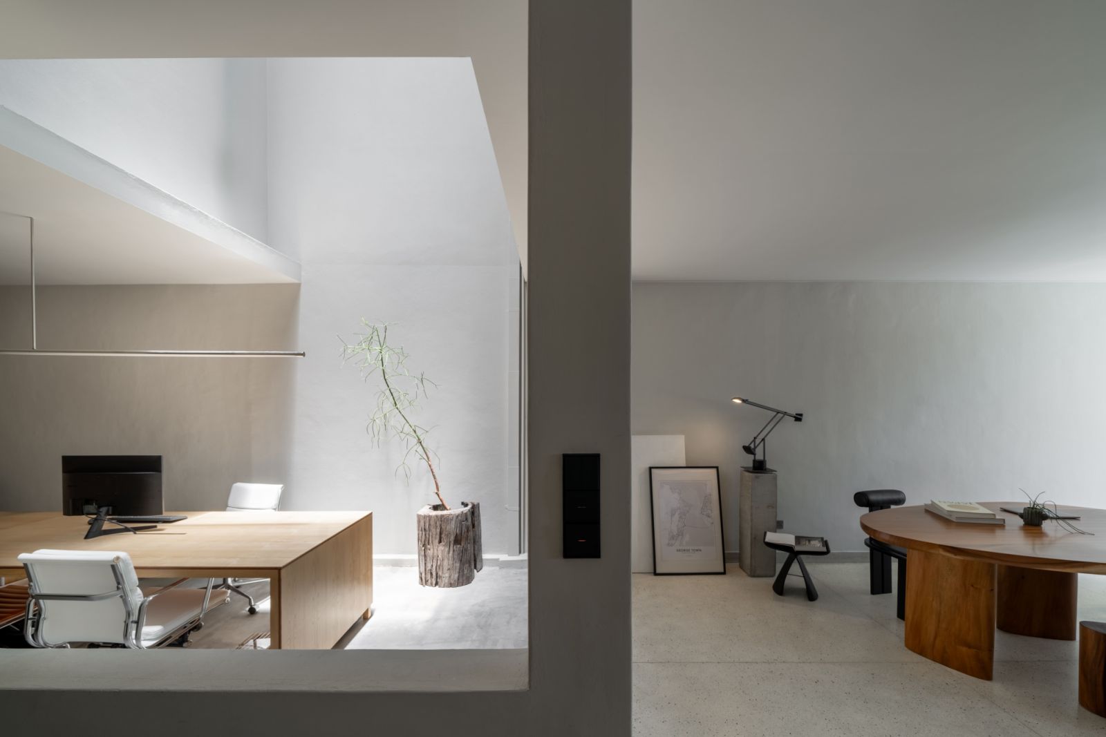 The central air well bathes the interiors with natural light