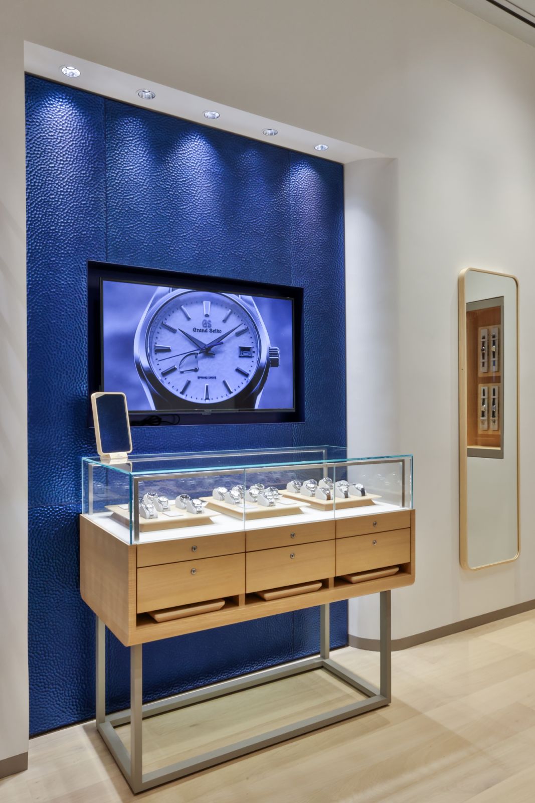 Inside the Grand Seiko mono-salon (Photo: Courtesy of Lucerne Group)