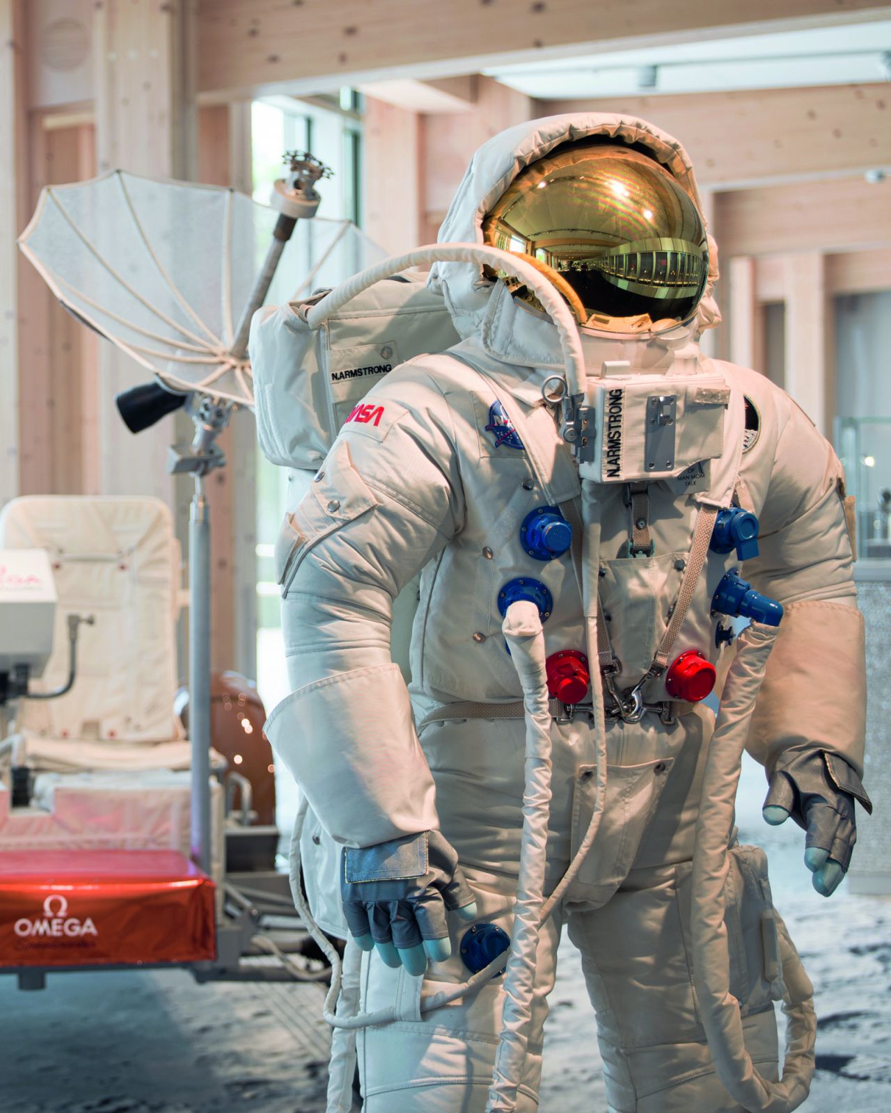 OMEGA’s new Museum tells the compelling story of the global watchmaker through immersive movies, compelling showcases and fun interactive experiences.