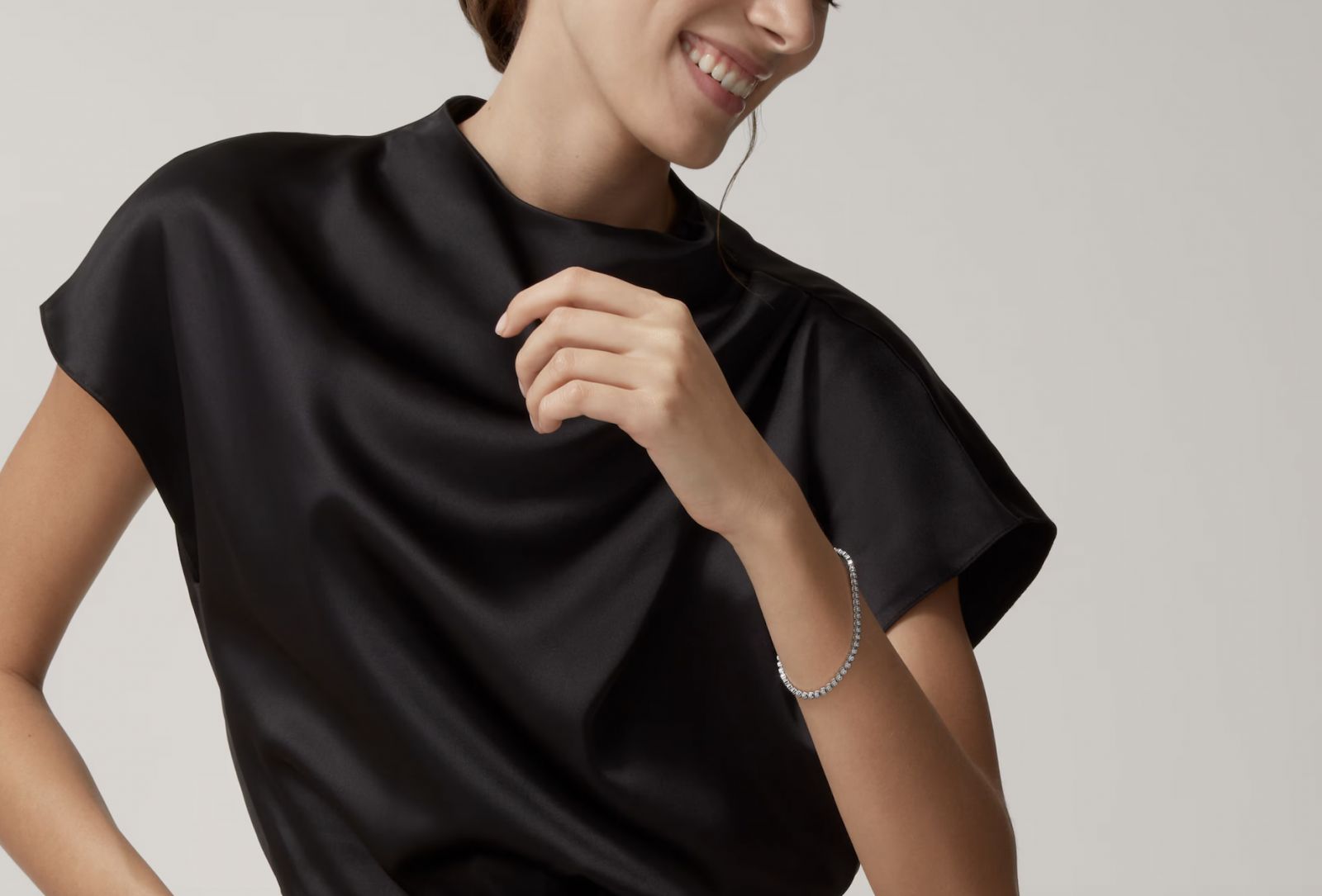 Cartier C de Cartier手鍊。 (Photo: Cartier)