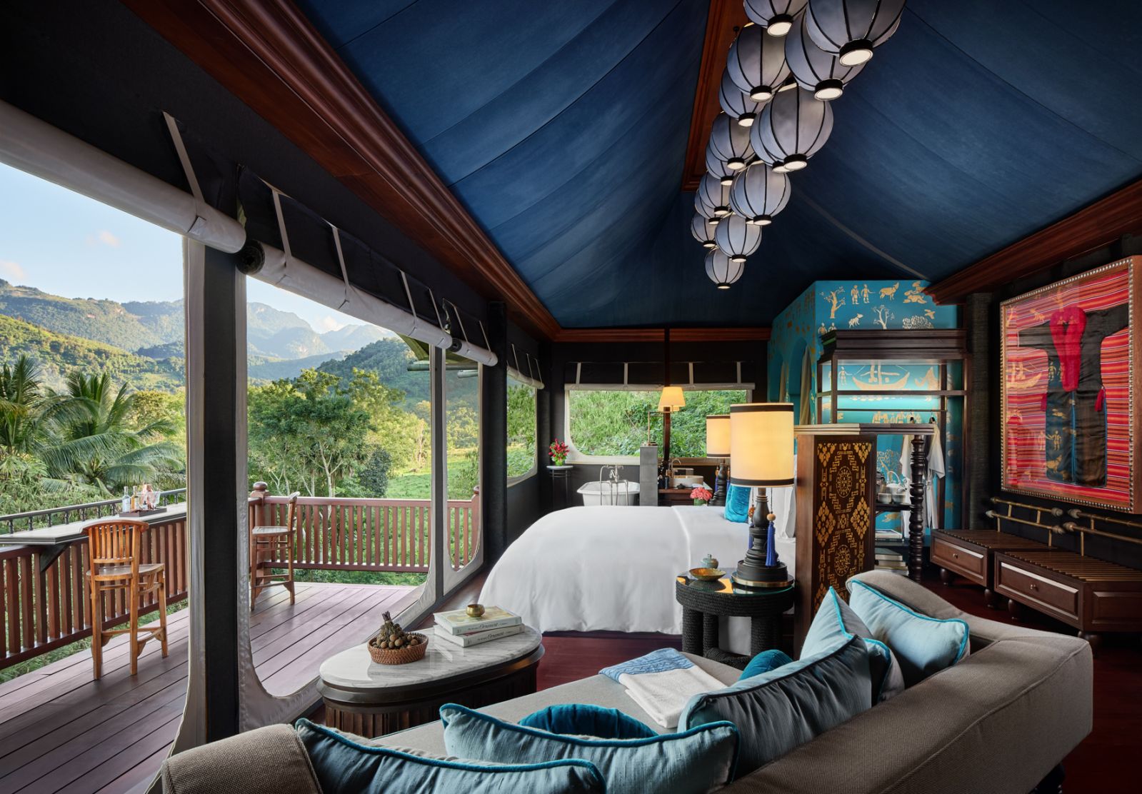ห้องพักแบบ Hilltop Tents (ภาพ: Rosewood Luang Prabang)