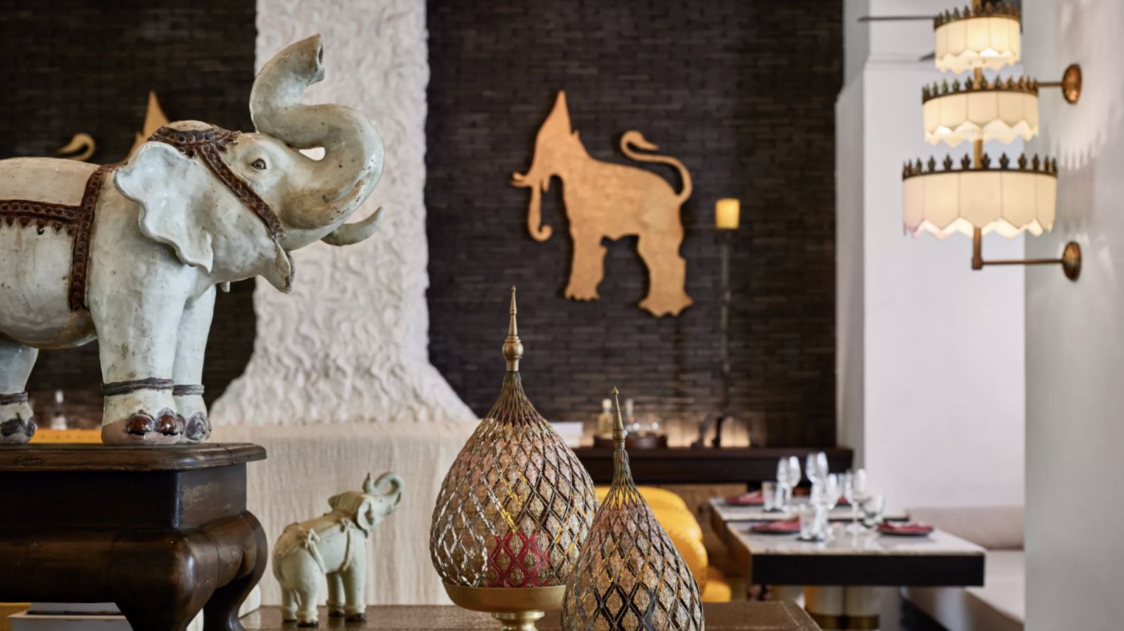 บรรยากาศการตกแต่งภายใน The Great House (ภาพ: Rosewood Luang Prabang)