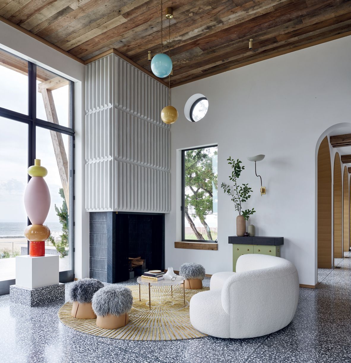 The white-toned fireplace seating area (Photo: Richard Powers)