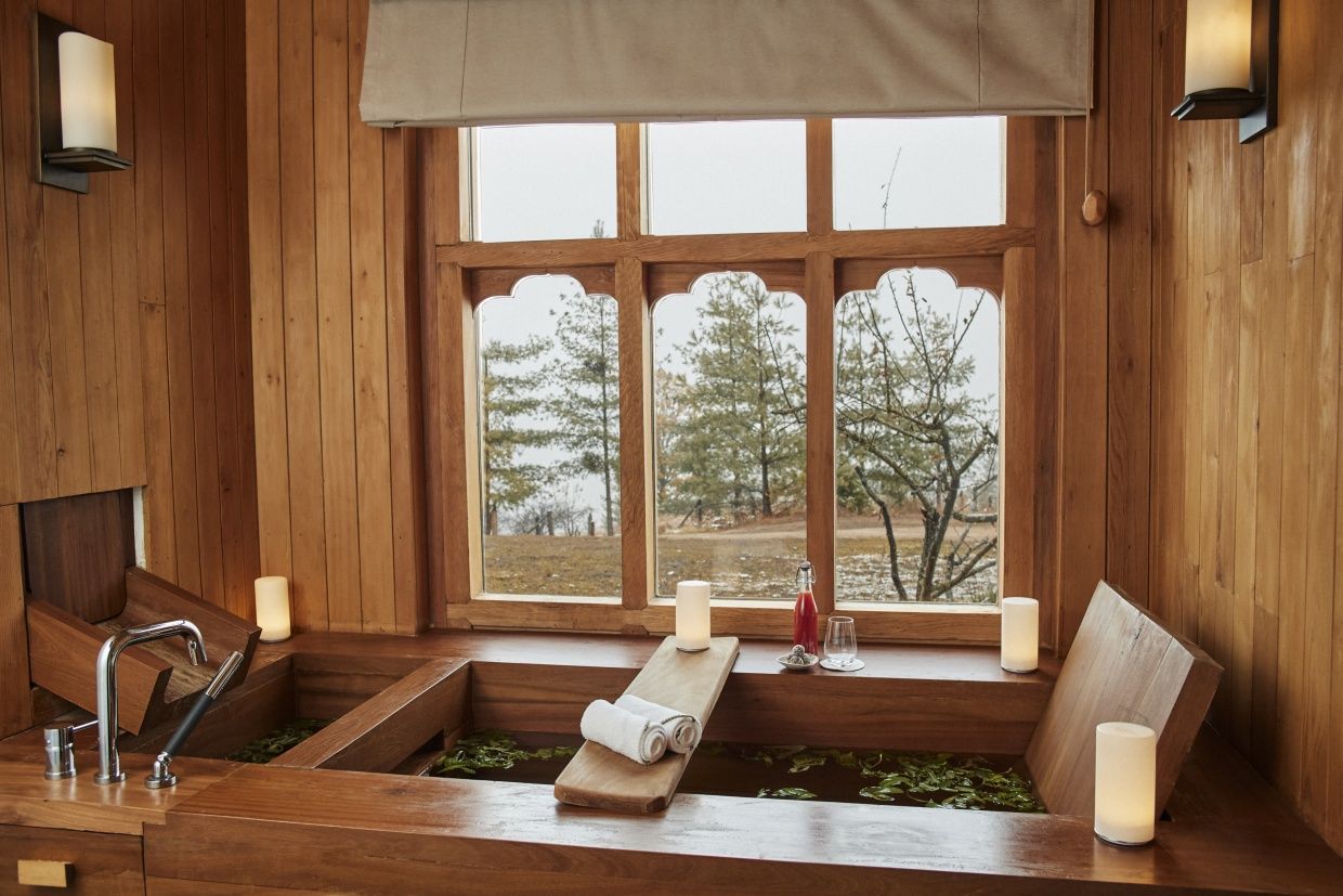 Spa hot stone bath at Six Senses Thimphu