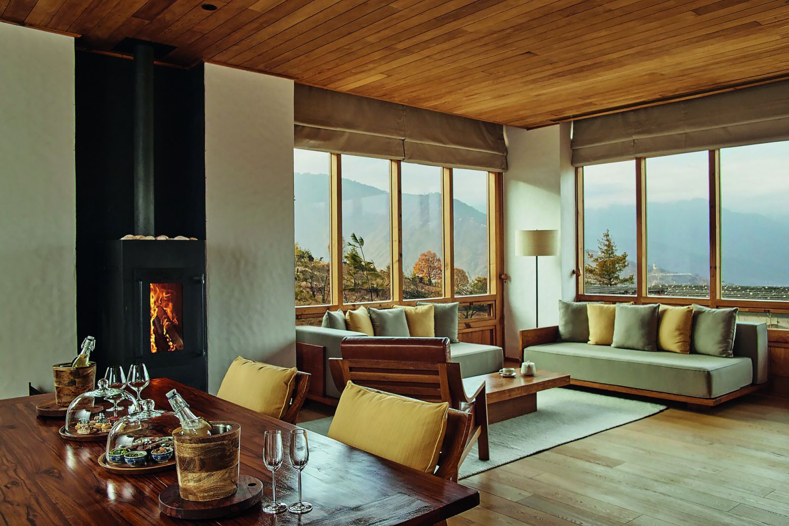 One-bedroom villa living room at Six Senses Thimphu