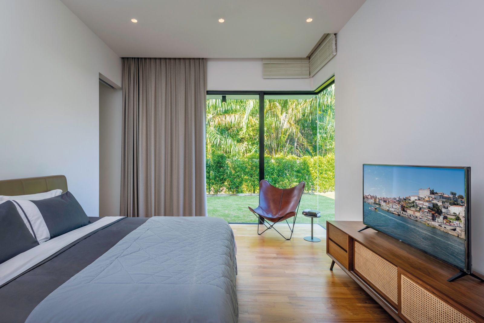 The occupants of each bedroom wake up to their own little patch of greenery
