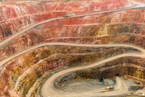 Một mỏ lộ thiên ở New South Wales, Úc (Ảnh: do Getty Images / jasonbennee cung cấp)