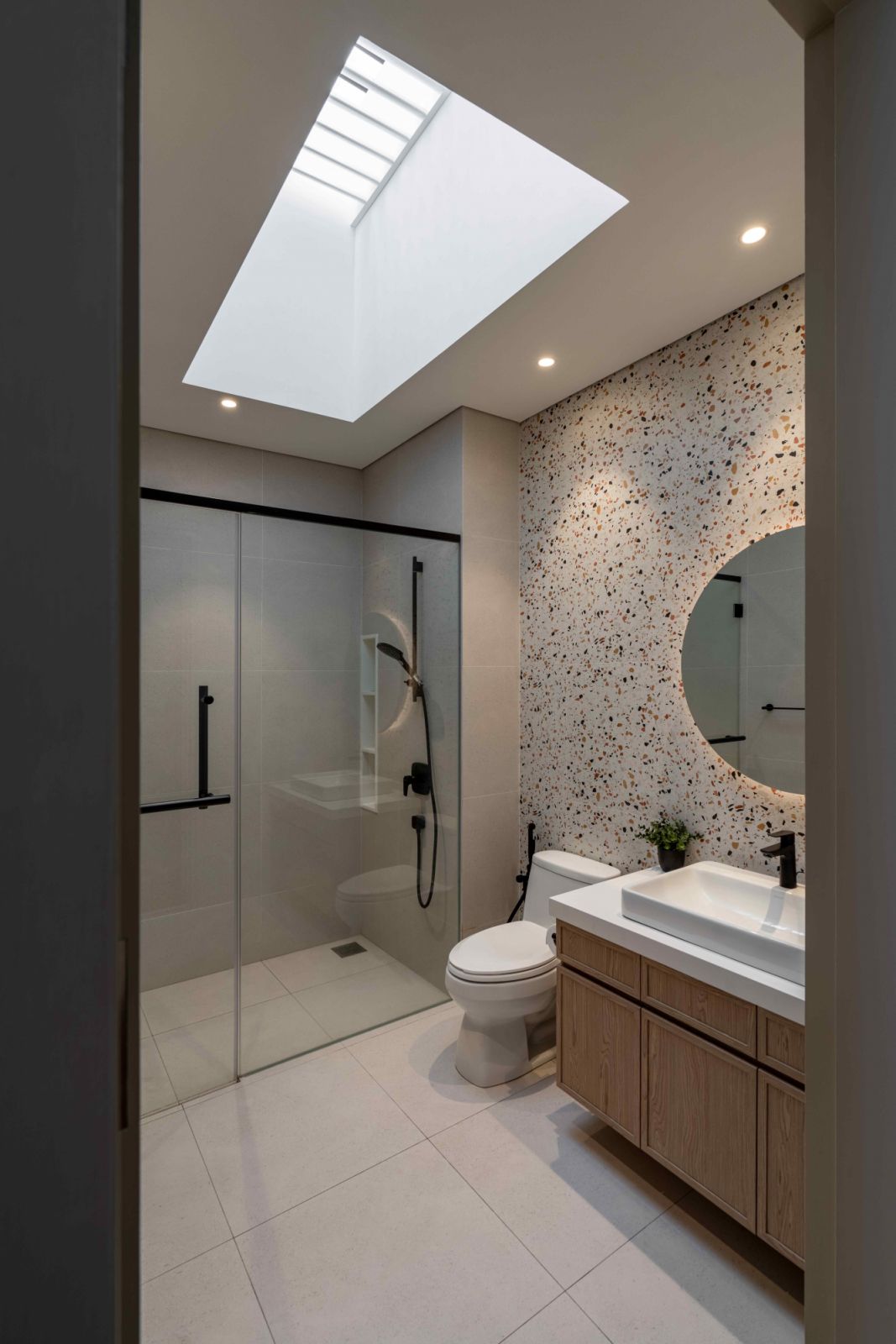 Choose the right materials and fixtures to endure daily wear and tear (Photo: Linear Vista)