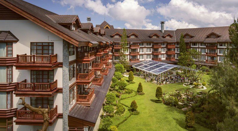 Colonial architecture that maintains rustic elegance (Photo: Camp John Hay Website)