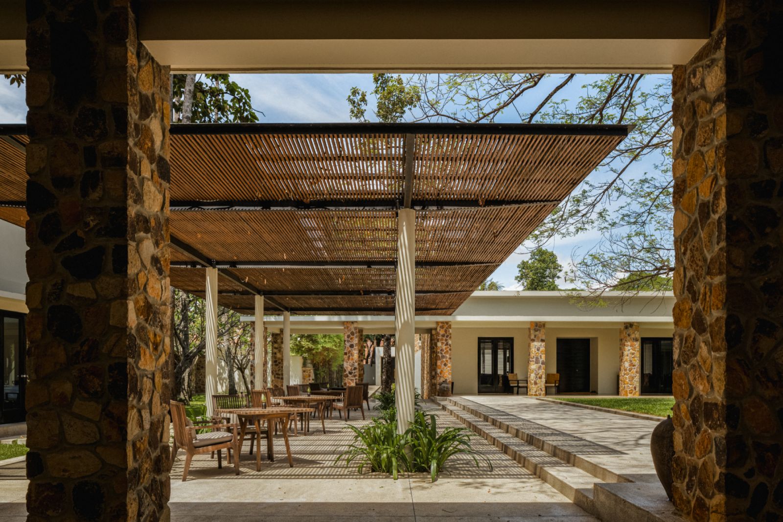 Outdoor dining room at Amansara