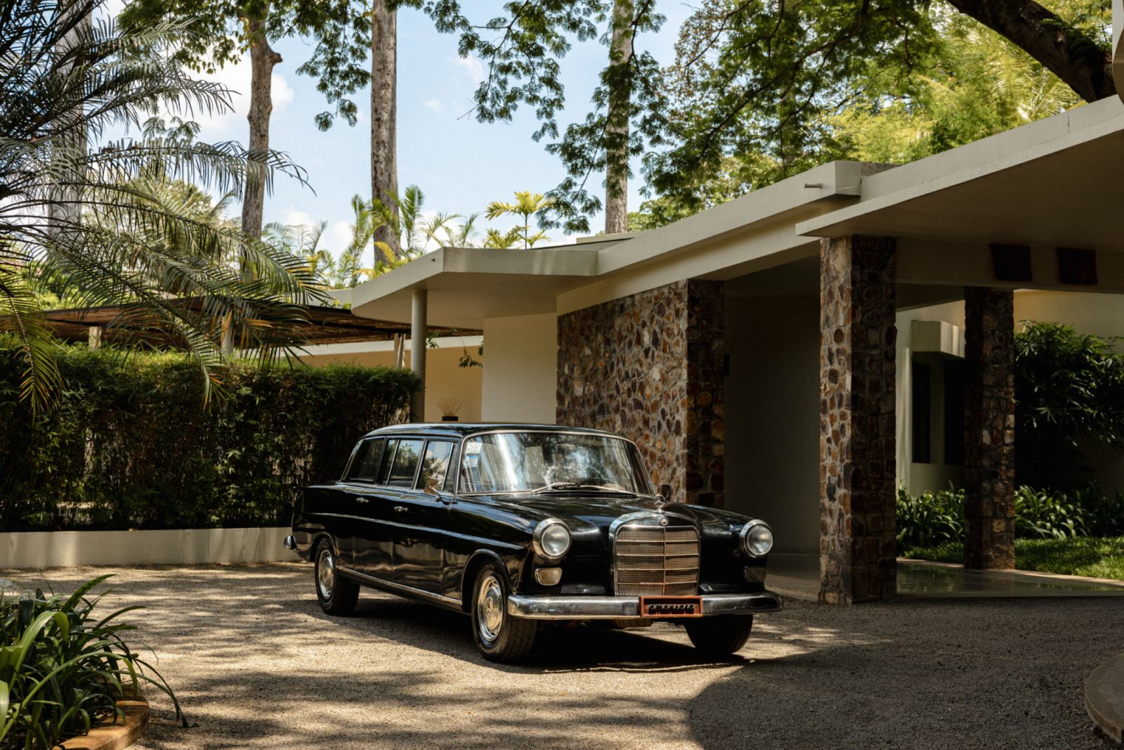 Vintage Mercedes Benz at Amansara