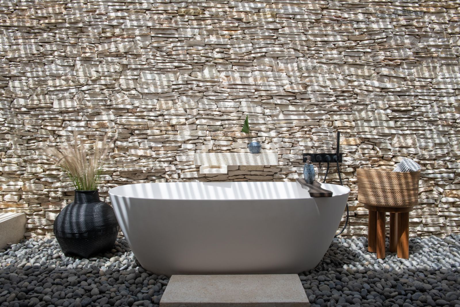 Beach suite bathtub at Cap Karoso