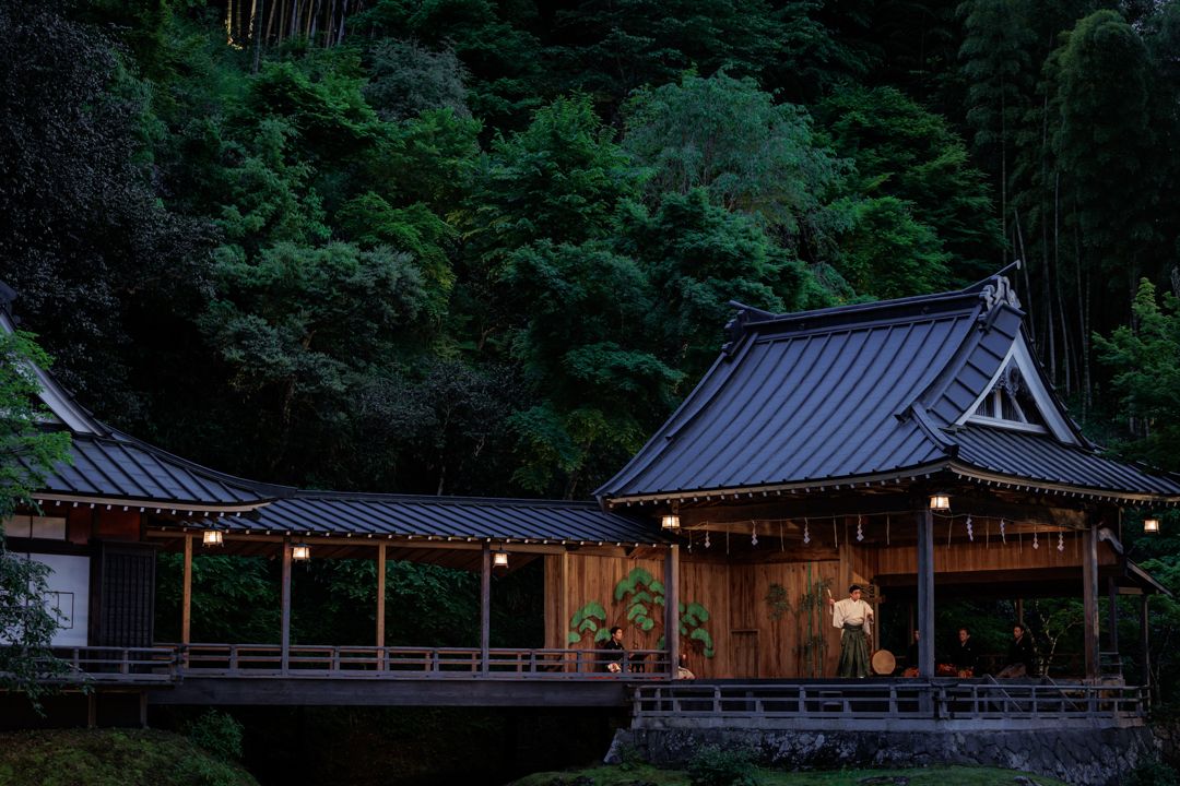 Performance at Asaba Ryokan
