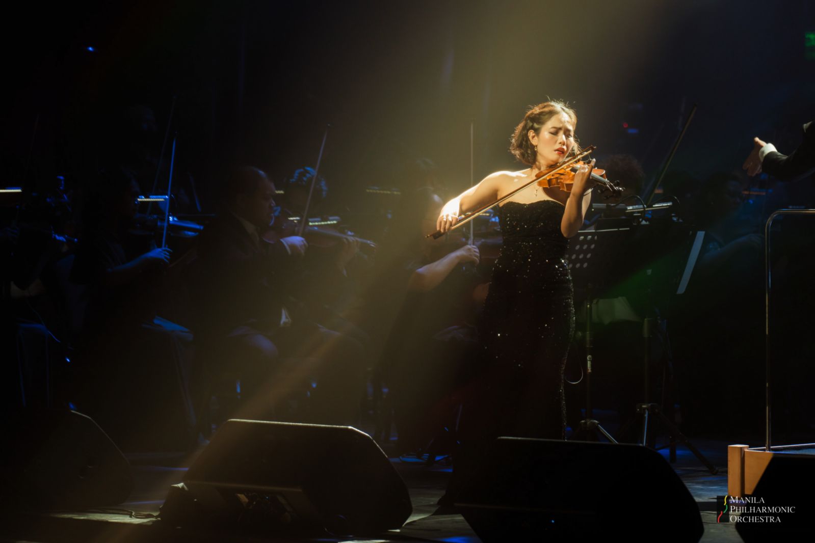 Shiho Takashima performing Cinema Paradiso's theme