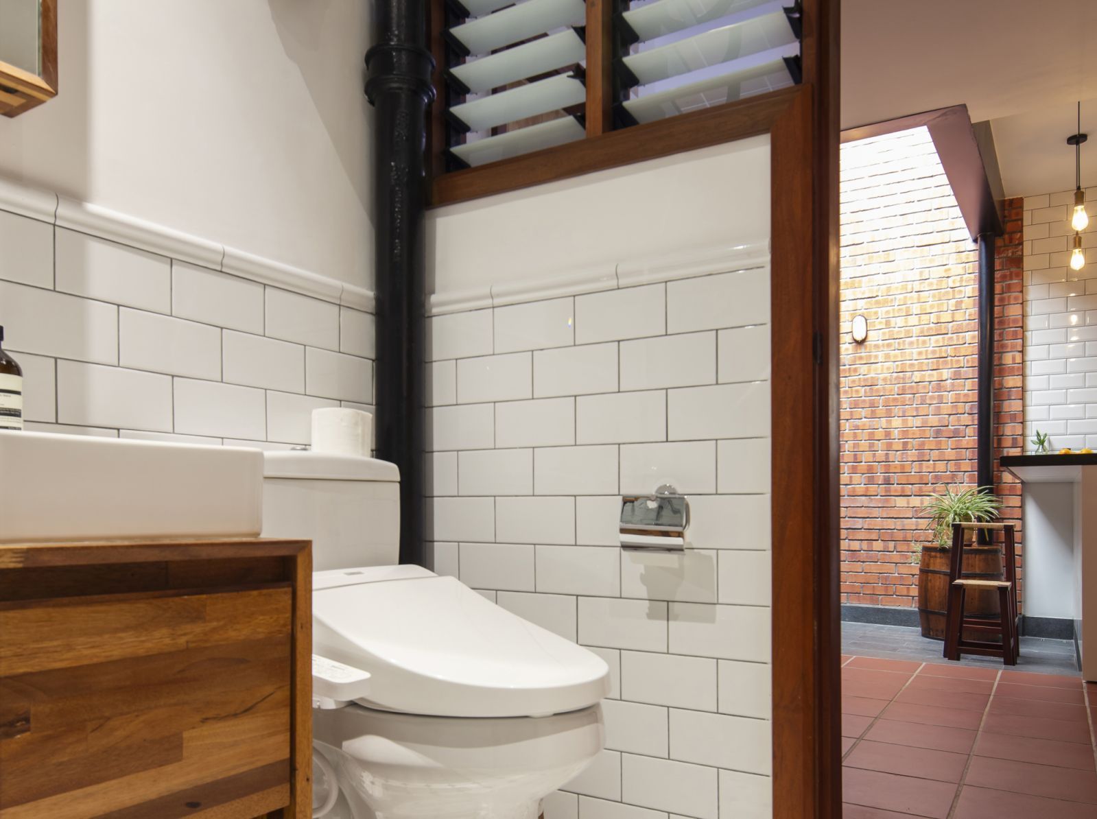 The complete remodelling of a 1970s terrace by Gibert & Tan (Photo: Pixelaw Photography)