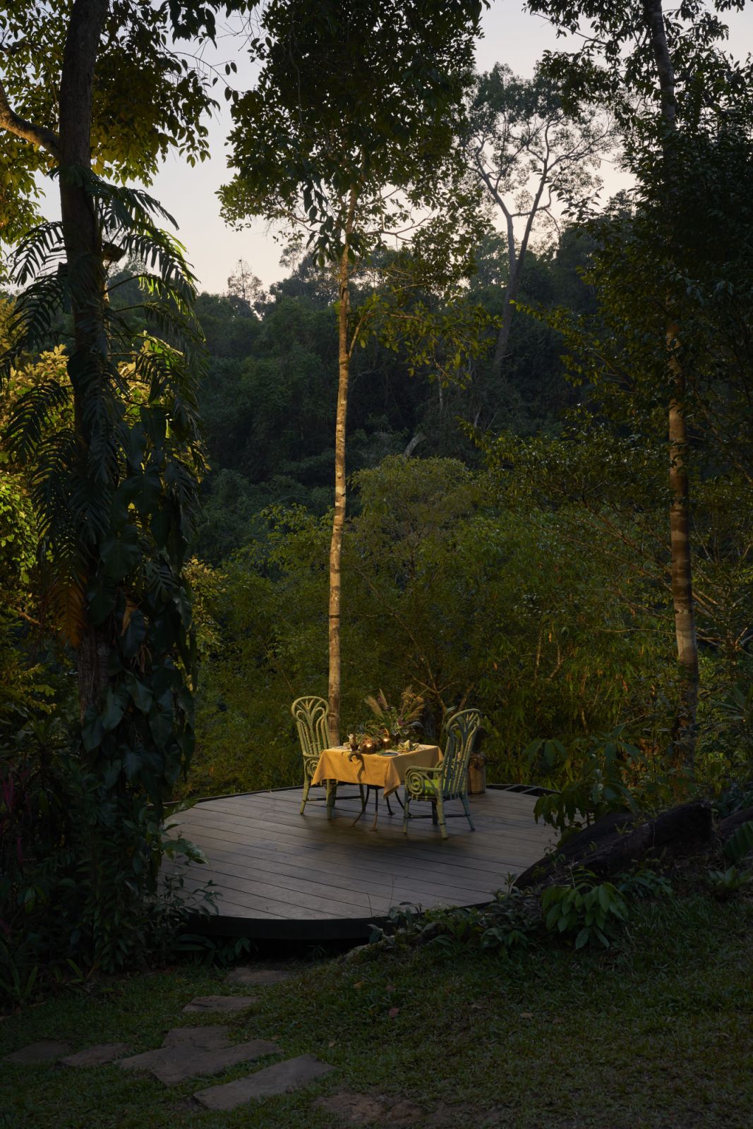 Headquarter dining space at Shinta Mani Wild