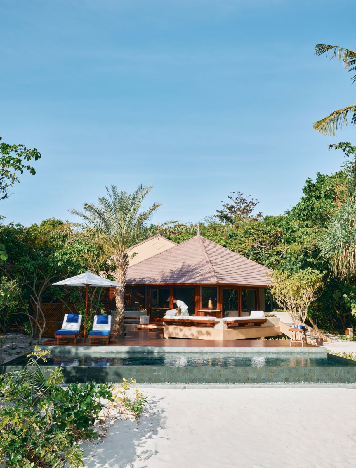 Private villa in Amanpulo, infused with tropical flair (Photo: Amanpulo Website)