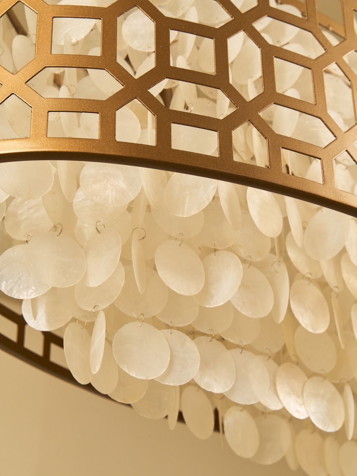 Details of Venzon Lighting's Squire Chandelier