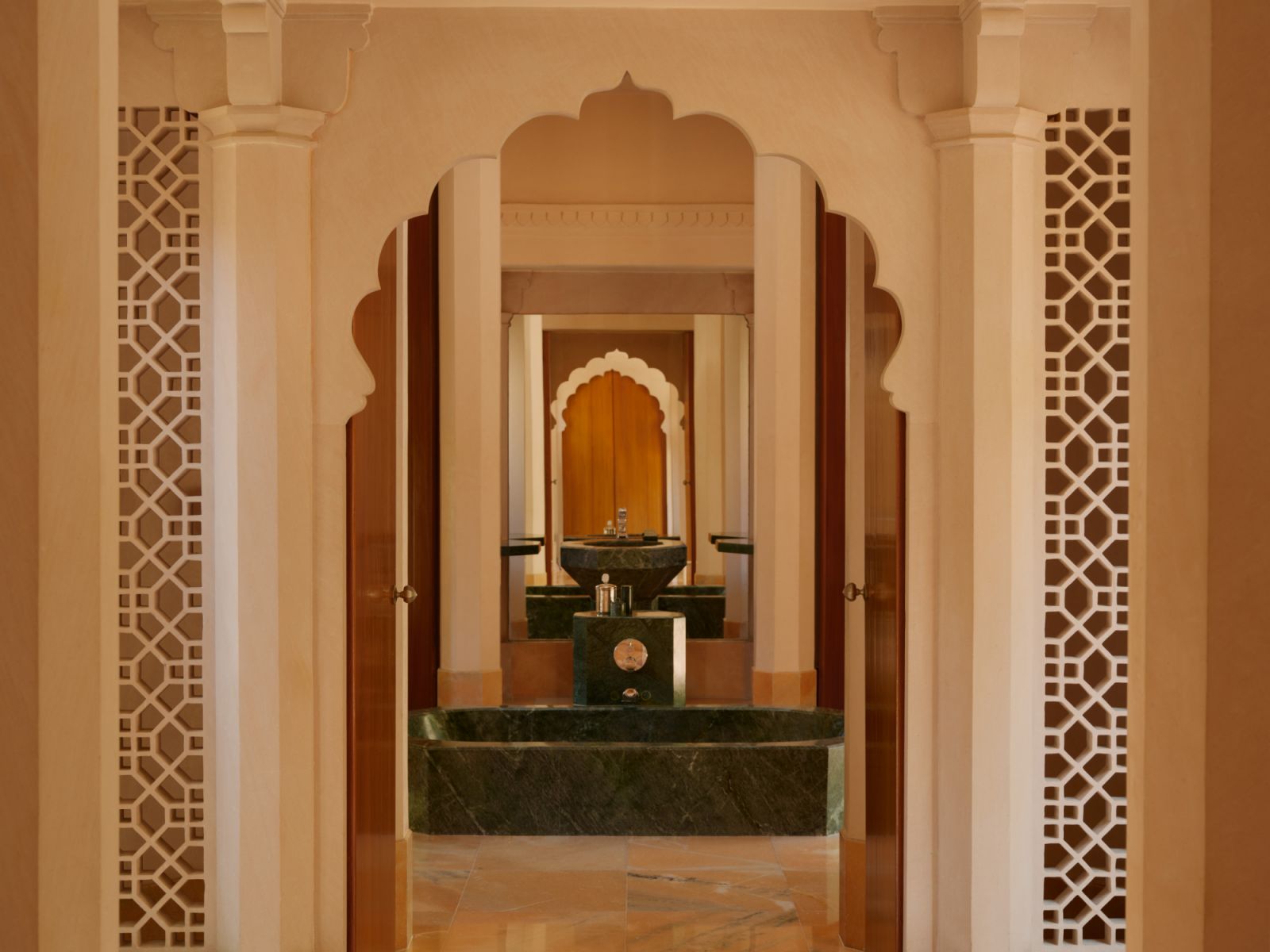 Pool Pavilion bathroom at Amanbagh