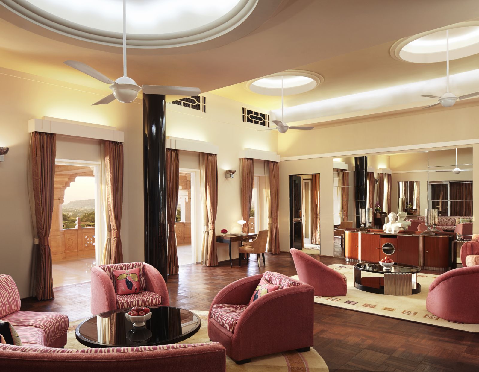 Maharani suite at Umaid Bhawan Palace