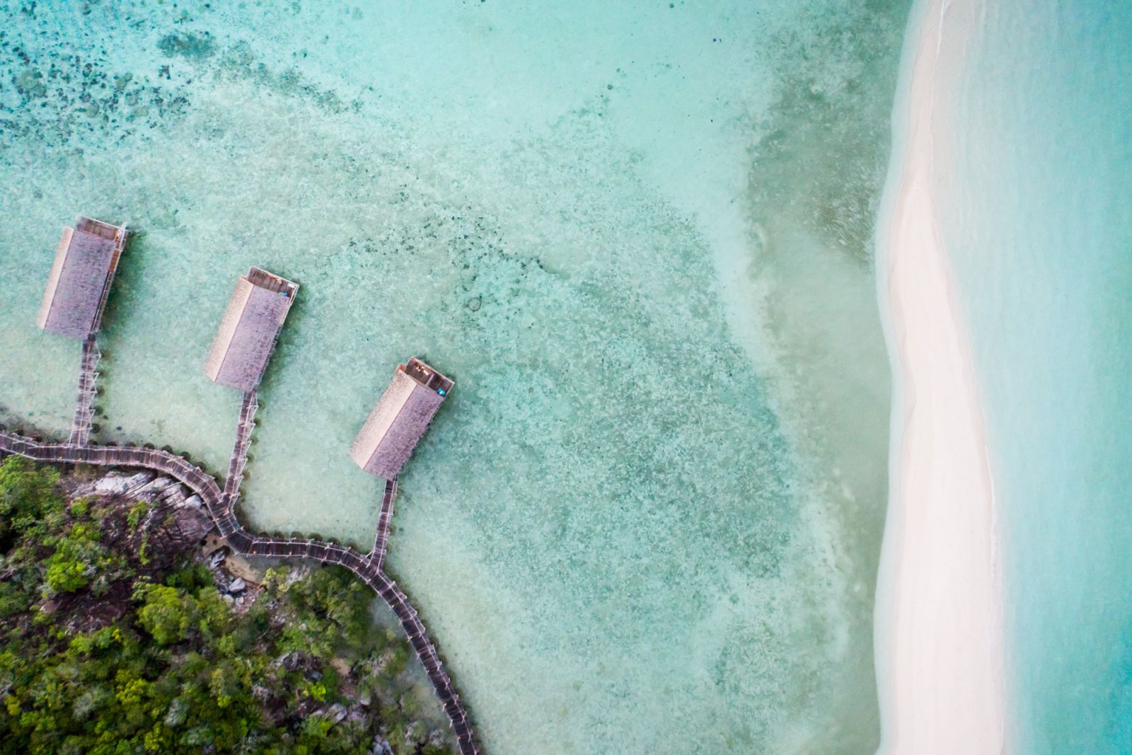Aerial view of overwater suite at Bawah Reserve