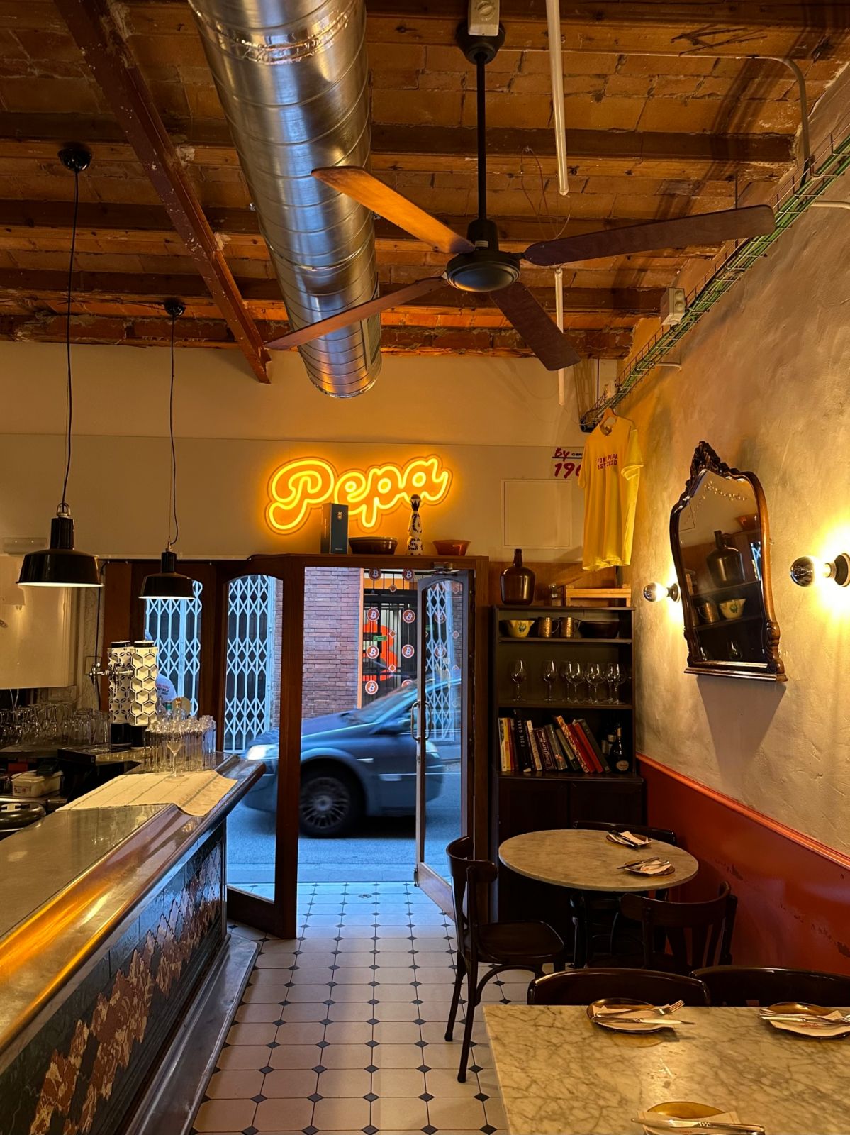 Barcelona food guide - Fonda Pepa