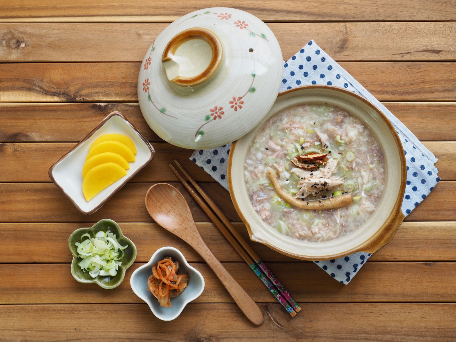Jook is popular for its high nutritional value, often enjoyed by medical patients, the elderly, and babies (Photo: Getty Images)