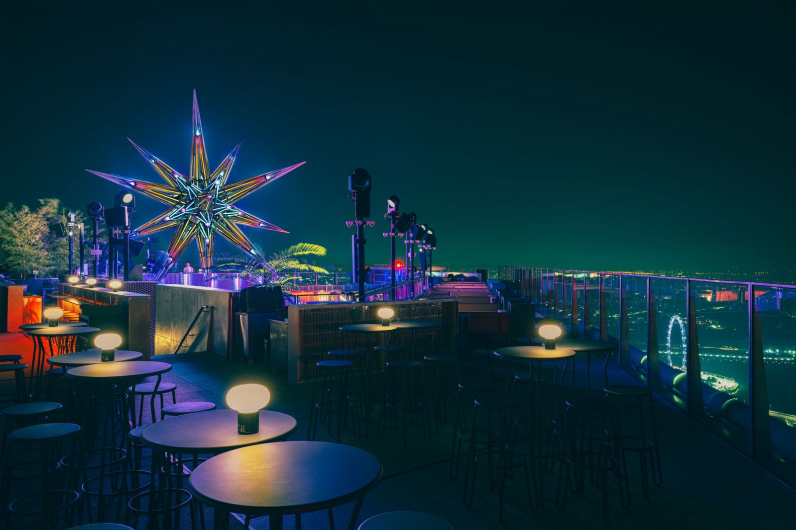 Nova is one of Singapore’s latest panoramic rooftop bars with jaw-dropping sunset views (Photo: Nova) Cocktail Rooftop Bars Singapore