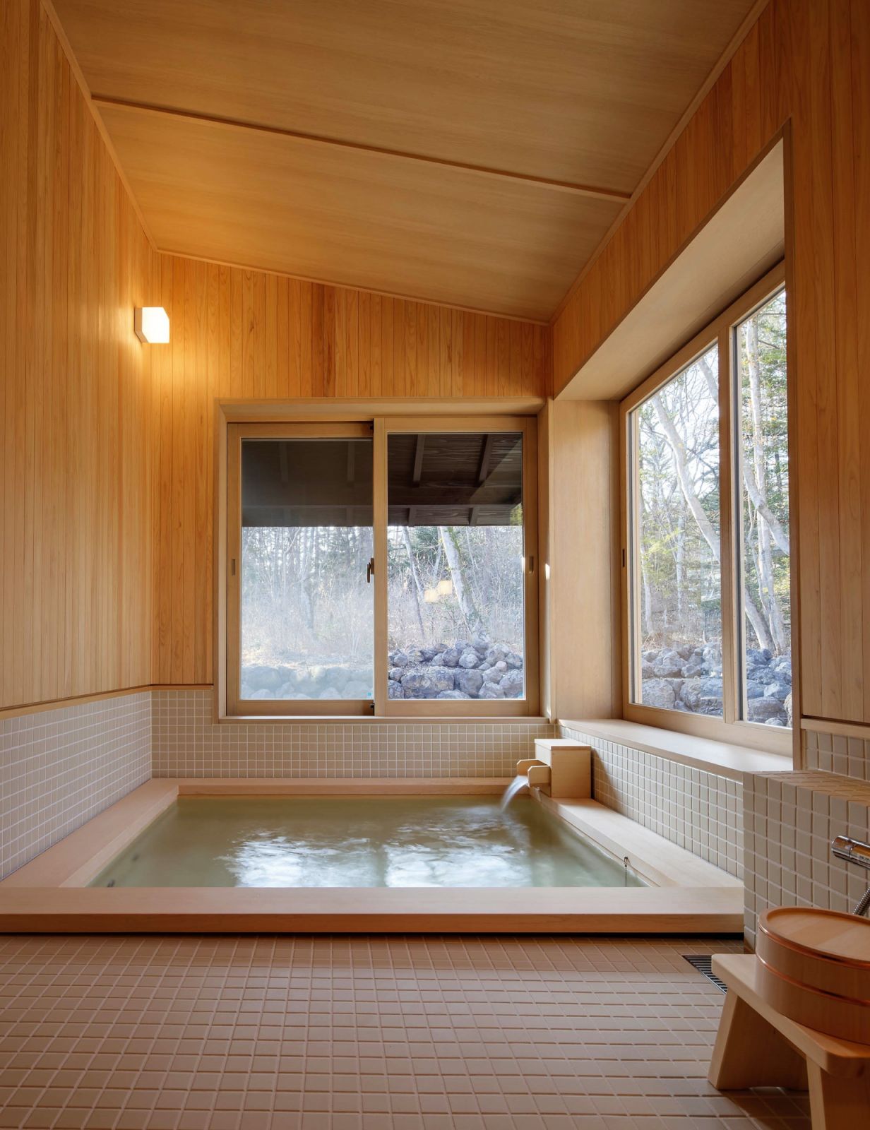 SSH No. 03 bathhouse at Shishi-Iwa House