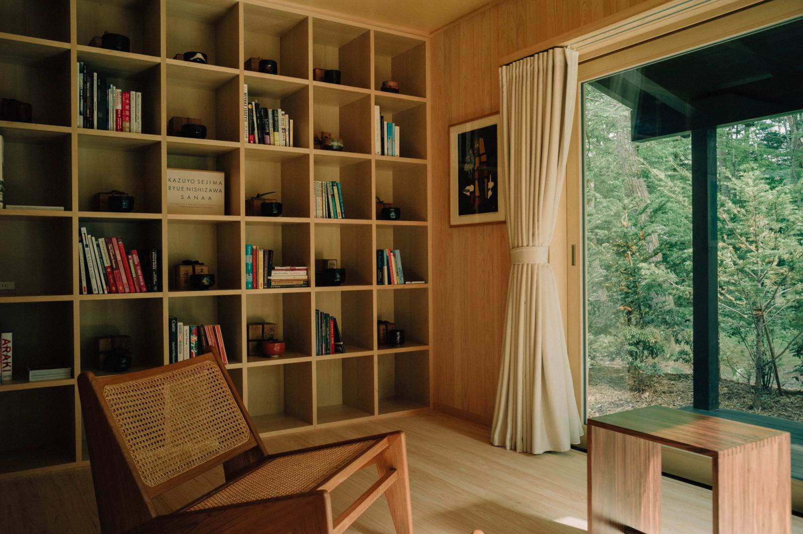 SSH No. 03 cabin living room at Shishi-Iwa House