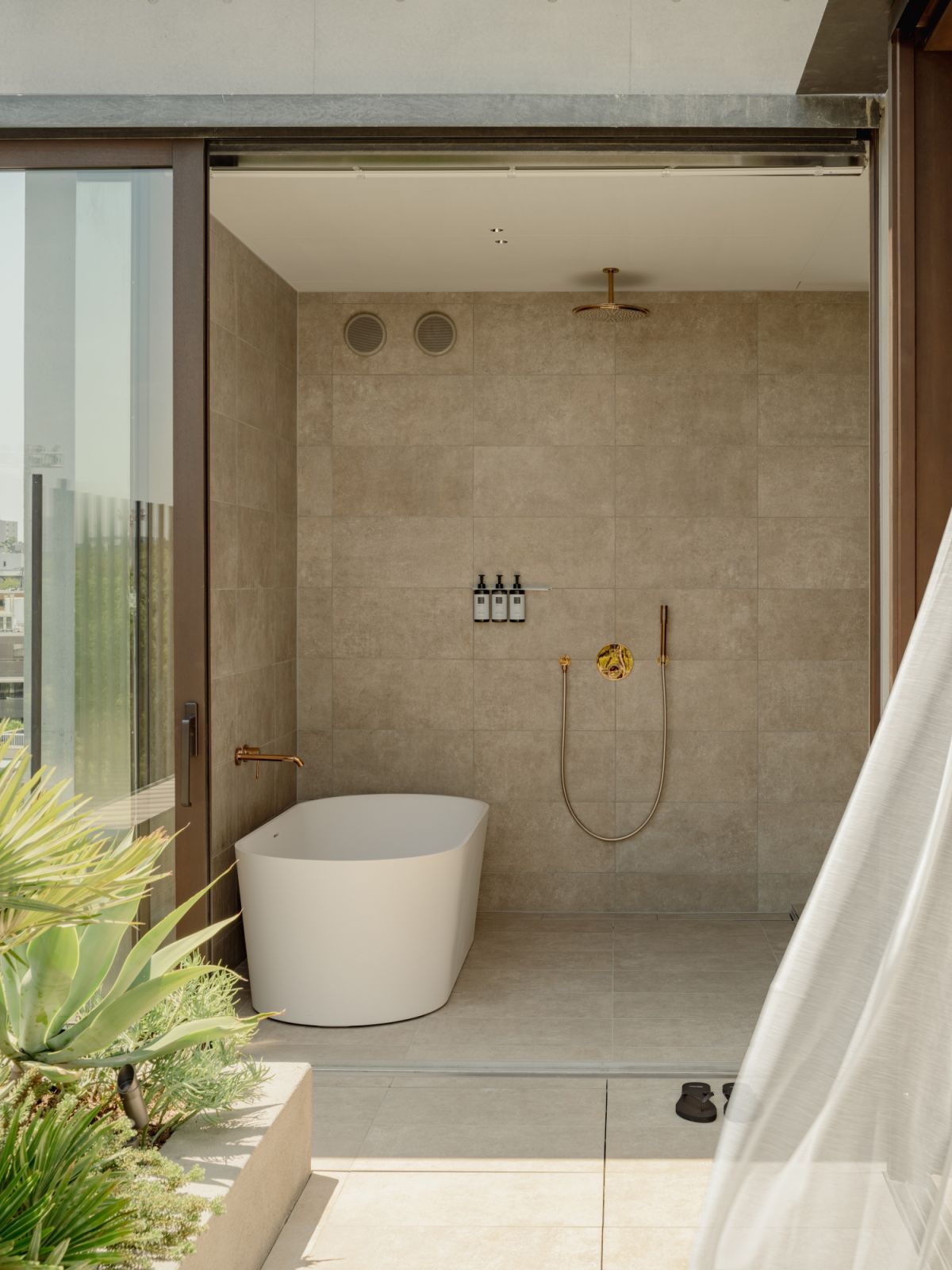 Park view suite and balcony bathtub at Trunk Hotel Yoyogi Park