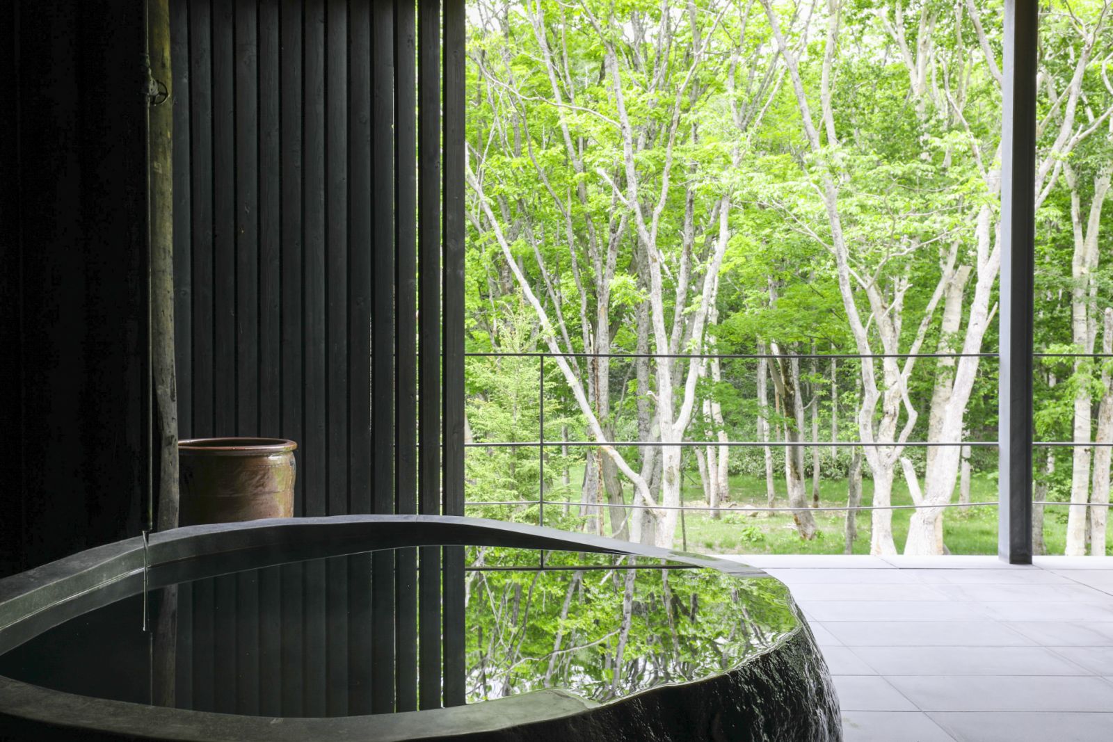 Villa outdoor hot spring bath at Zaborin