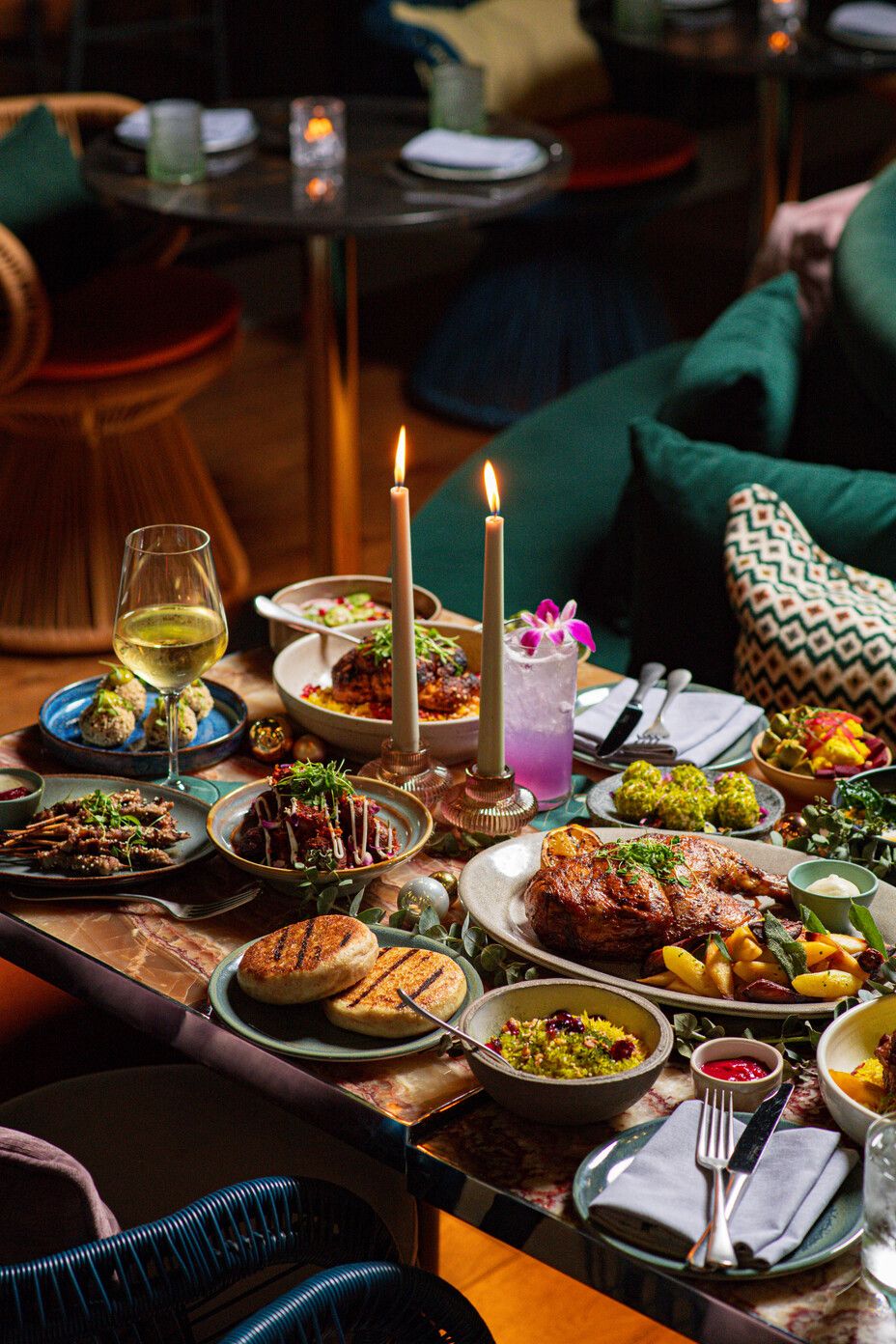 Communal-style festive dining (Photo: W Kuala Lumpur)