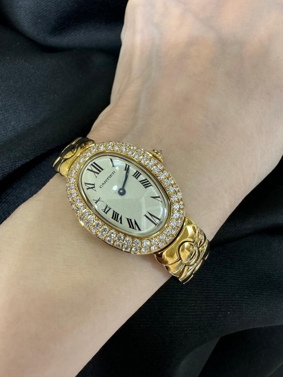 A gorgeous vintage Cartier Baignoire (Photo: Courtesy of Duday Tuason)