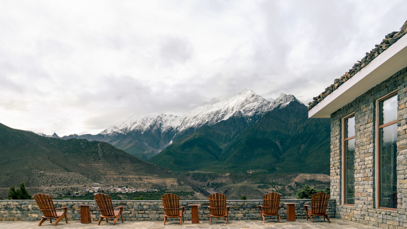 Patio at Shinta Mani Mustang