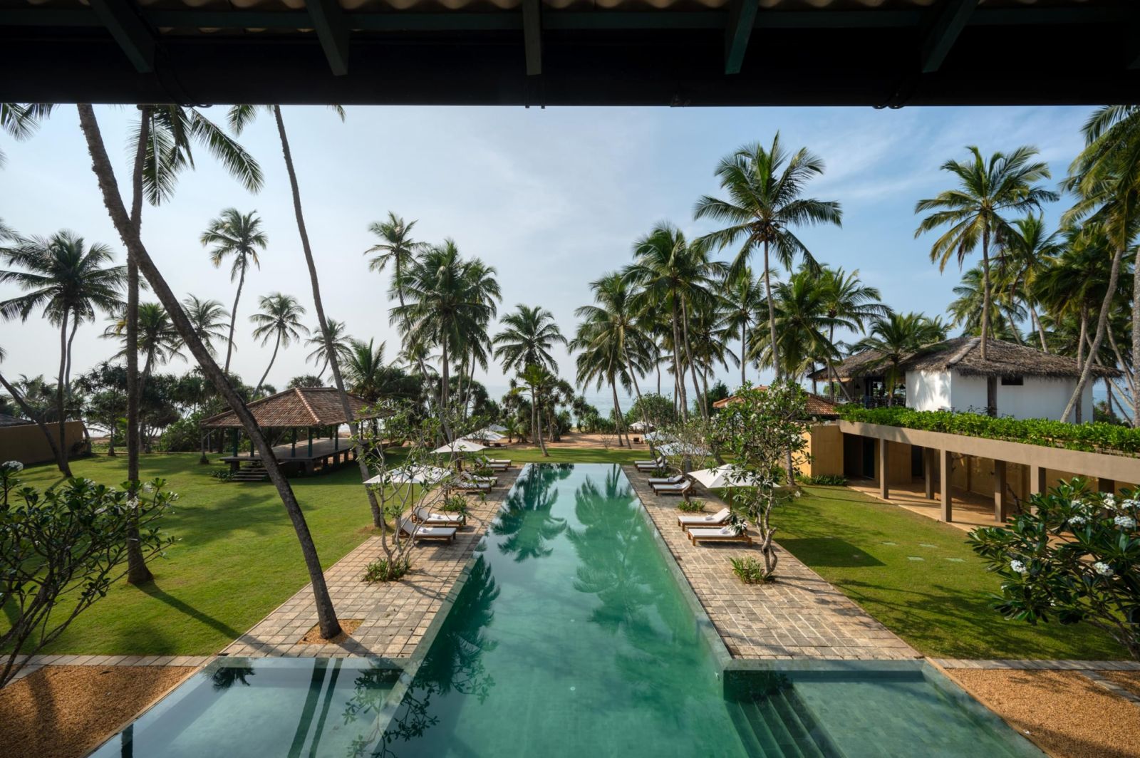 Infinity pool at Kayaam House