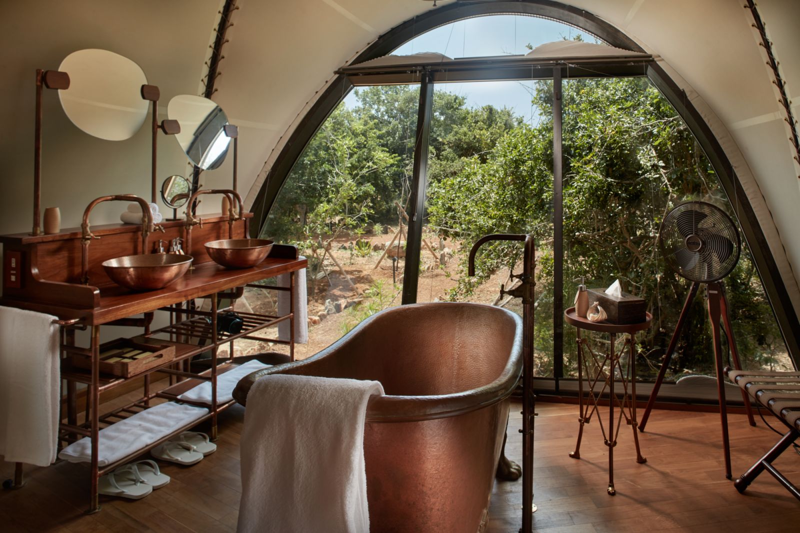 Cocoon suite copper bathtub at Wild Coast Tented Lodge
