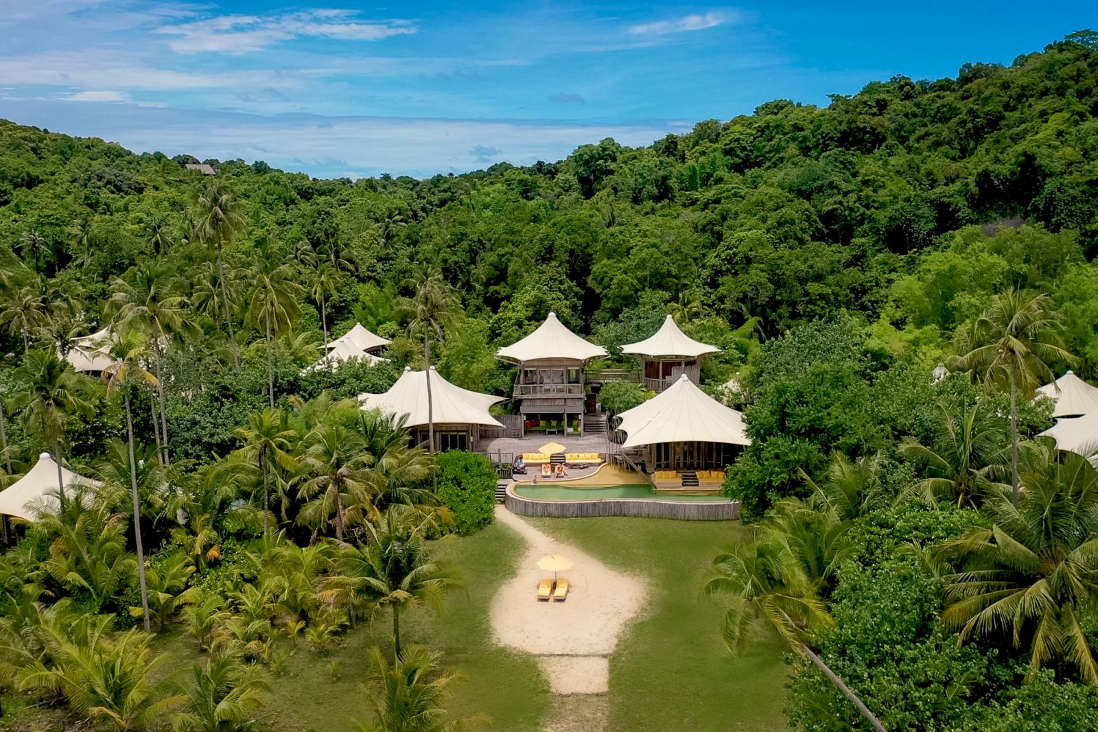 Two-bedroom junior beach pool retreat at Soneva Kiri