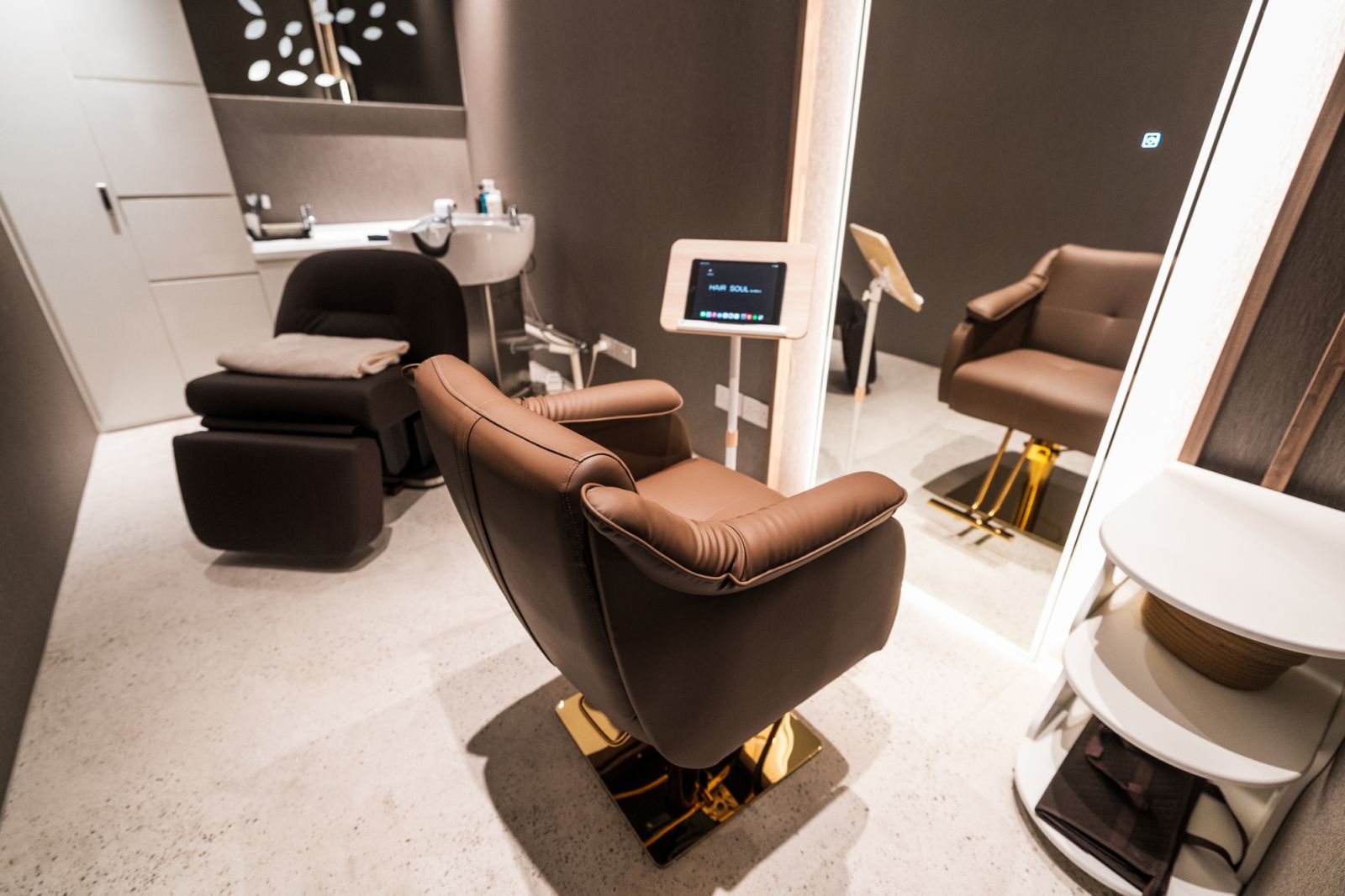SENZE Boutique Spa by Senze Salus hair suite