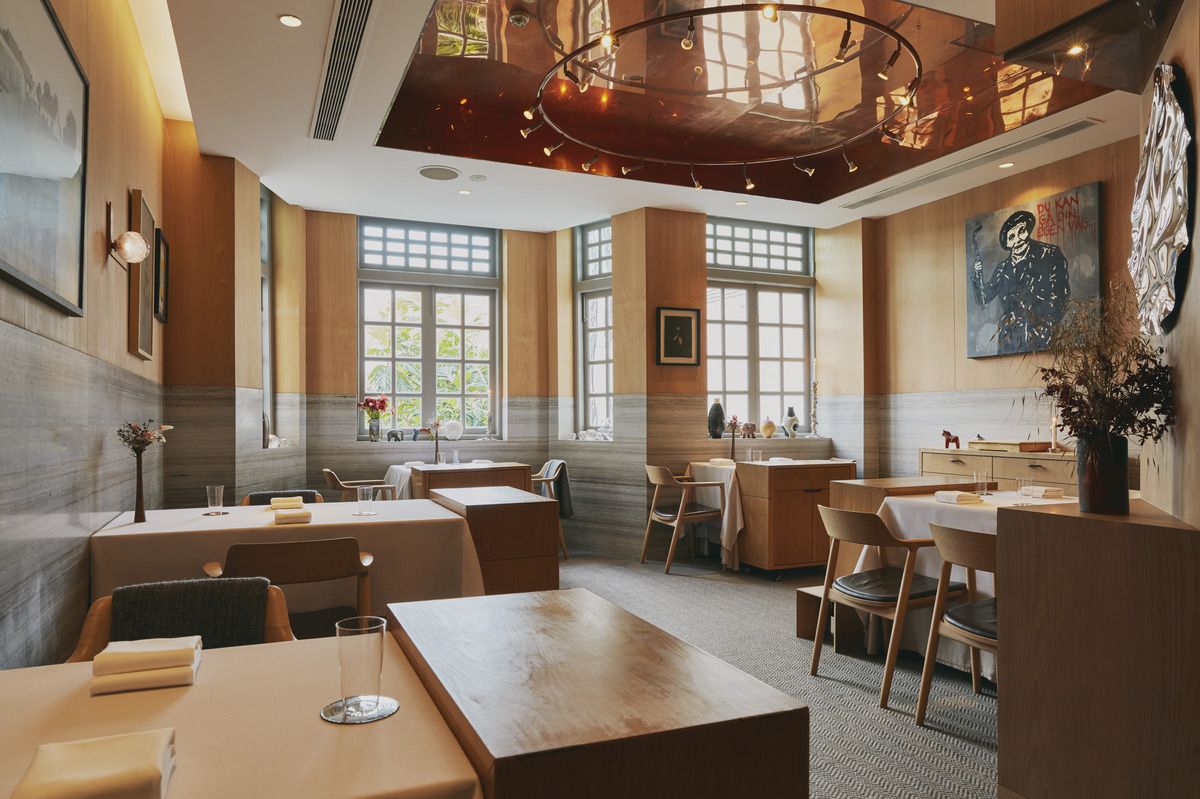 Second floor main dining area at Zen