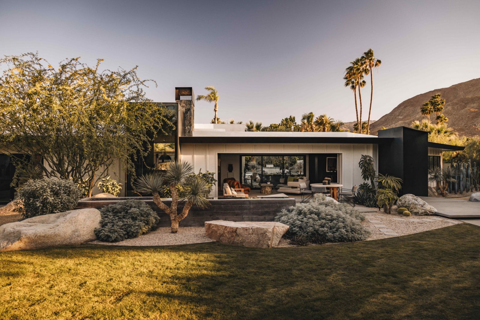 Home tour: A weekend retreat in Rancho Mirage, California with
