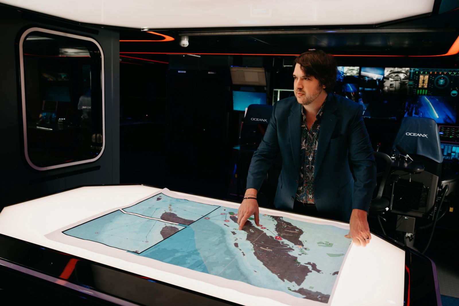 Dalio in mission control, considered the central nervous system of the OceanXplorer (Photo: Melvin Wong)